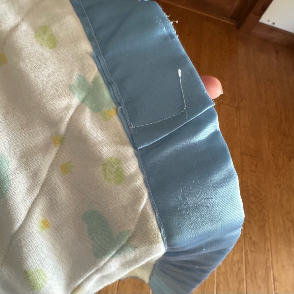 Vintage Satin Trim Quilted Baby Blanket White Blue Yellow Green Pink Plaid 40x34 - Picture 5 of 5